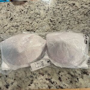 40D Intimissimi White Lace Bra